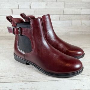 Ecco Women's Burgundy Leather Ankle Boots